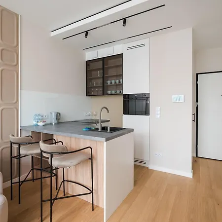 Grzybowska 13th Floor Glamour By Bookinghost Apartment