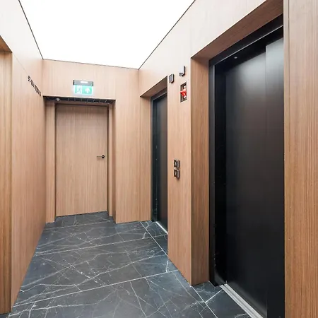 Apartment Grzybowska 13th Floor Glamour By Bookinghost *